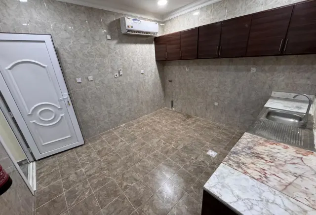 Spacious 6-Bed Villa for Rent | 250 sqm