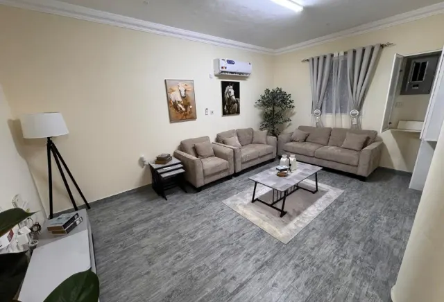 Spacious 6-Bed Villa for Rent | 250 sqm