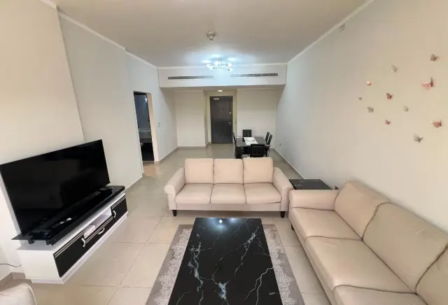 Furnished 2-Bed Apartment for Rent in Fox Hills