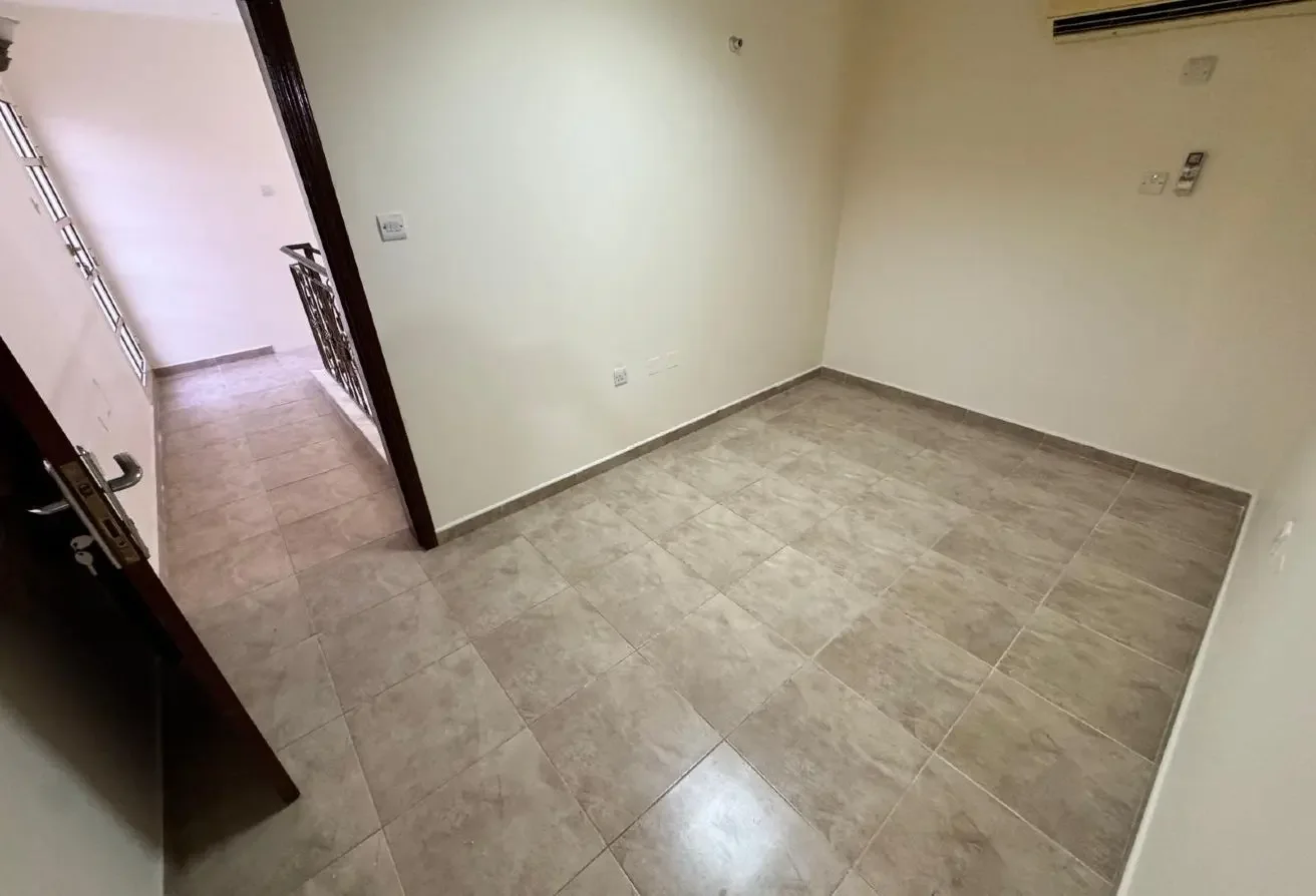 6-Bedroom Villa for Rent in Abu Hamour