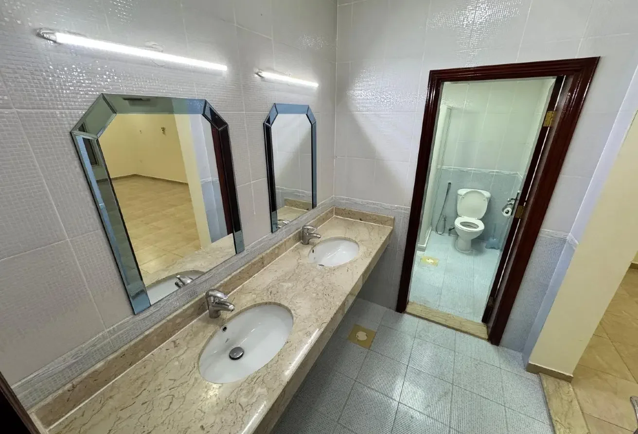 6-Bedroom Villa for Rent in Abu Hamour