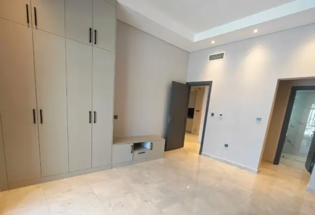 1-Bed Apartment in Fox Hills | Brand new