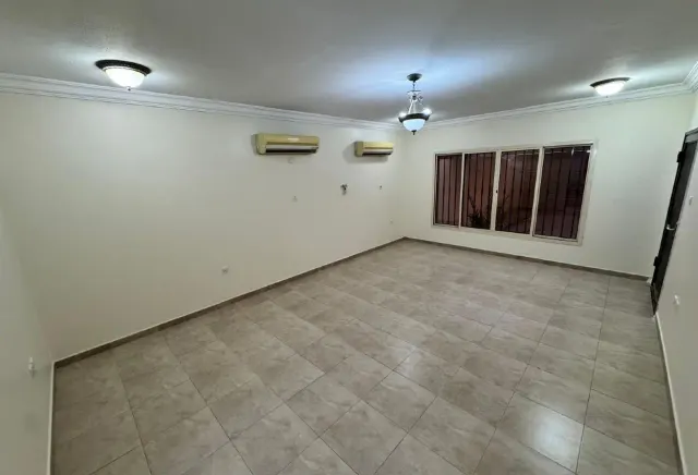 6-Bedroom Villa for Rent in Abu Hamour