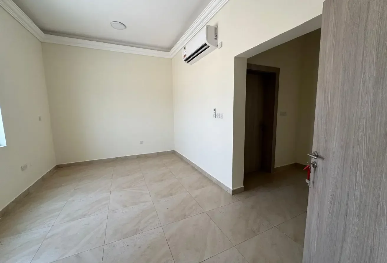Stand alone villa | elevator | Close to DFC