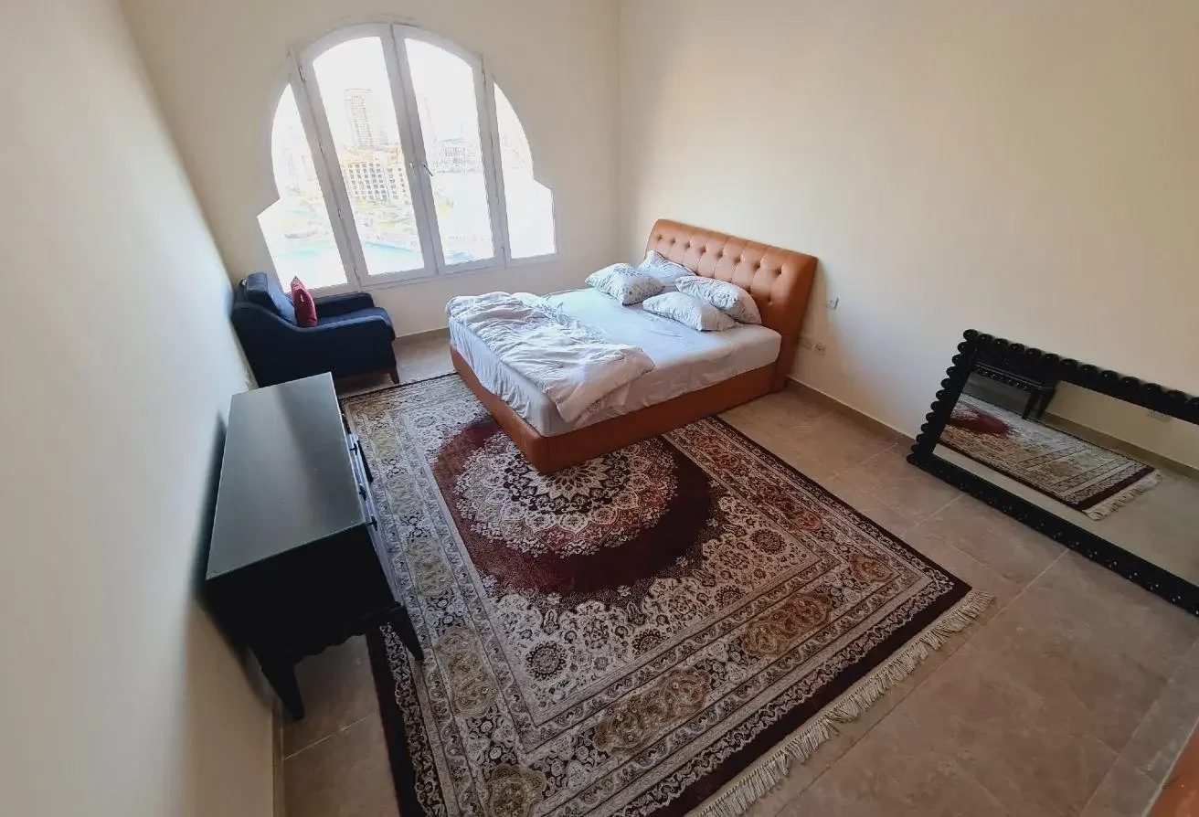 3 Bed | Maidroom | Balcony | Marina view | 13K