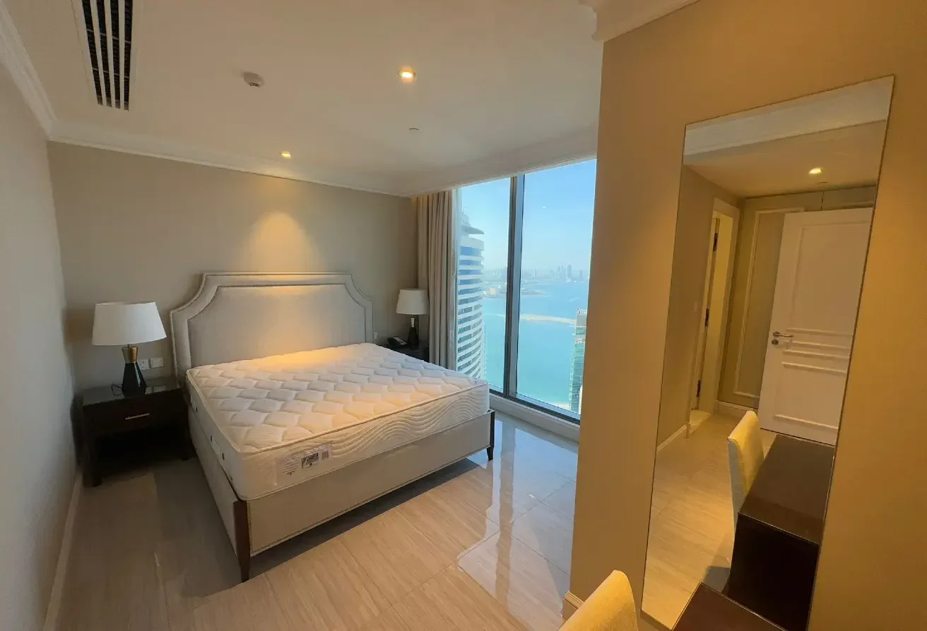 BRAND NEW LUXURY FLAT| 03 BEDROOMS| 01 MONTH FREE