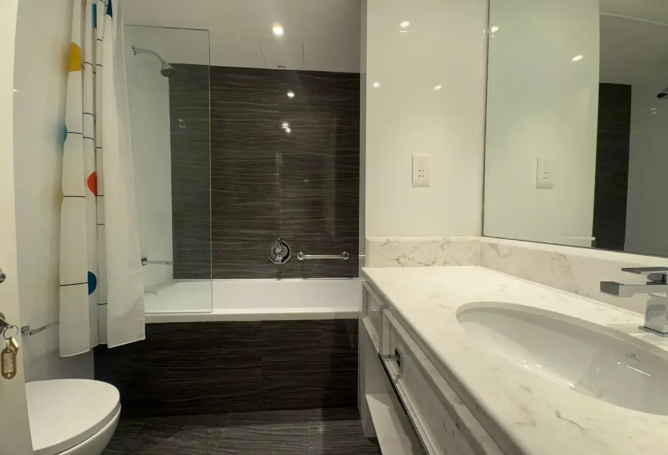 BRAND NEW LUXURY FLAT| 03 BEDROOMS| 01 MONTH FREE