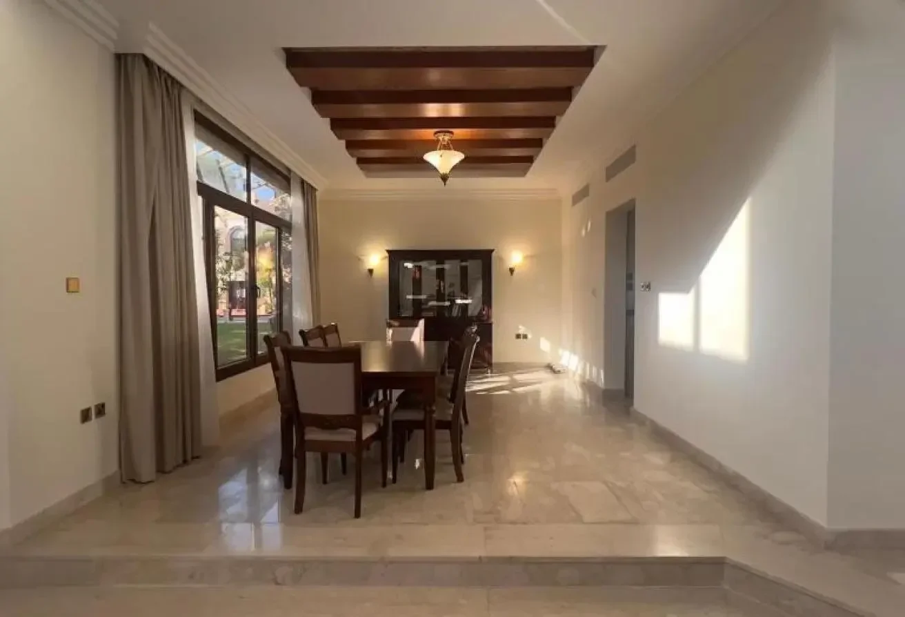 5 Bed | West bay lagoon | QAR. 20,000 | Semi