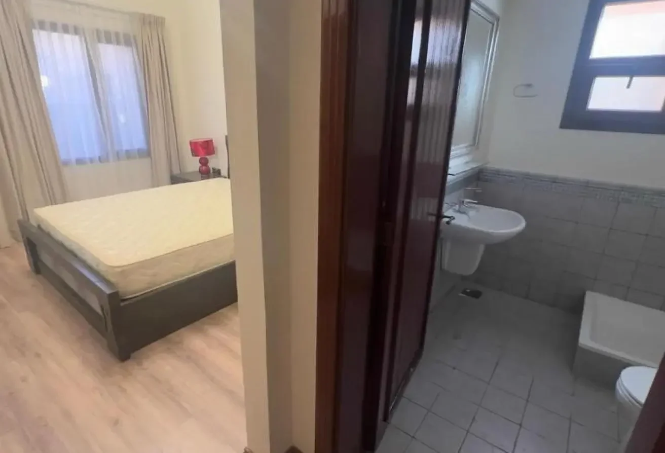 5 Bed | West bay lagoon | QAR. 20,000 | Semi