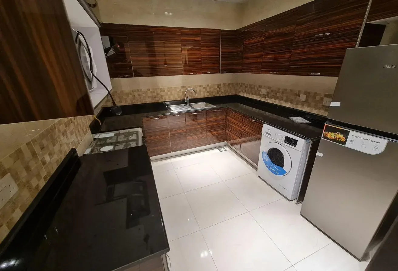 Brand new | 3 Bed | 9500 | Fox hills | Balcony