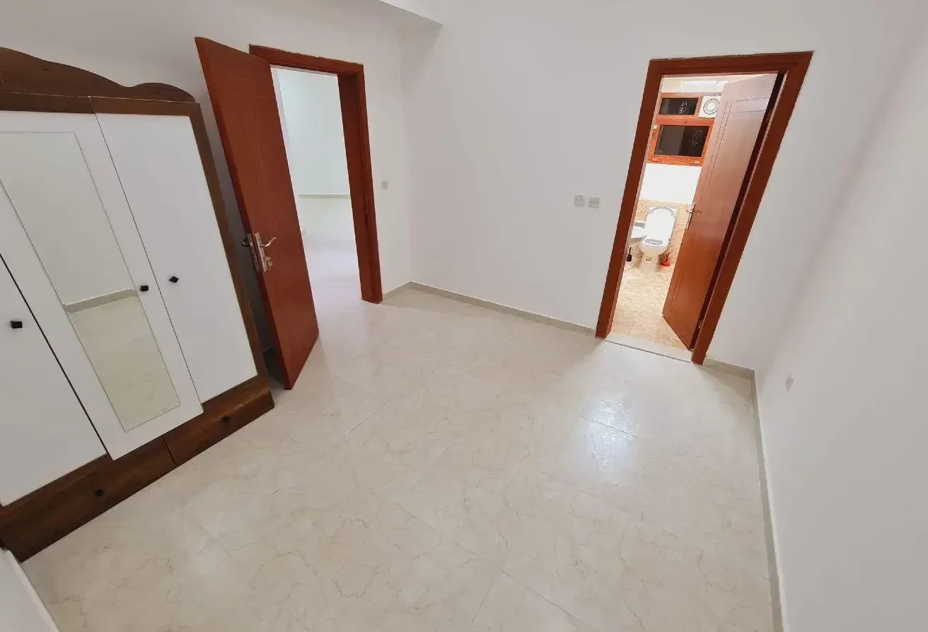 Unfurnished Apartment| 03 BR & 3 Baths| Muntazah