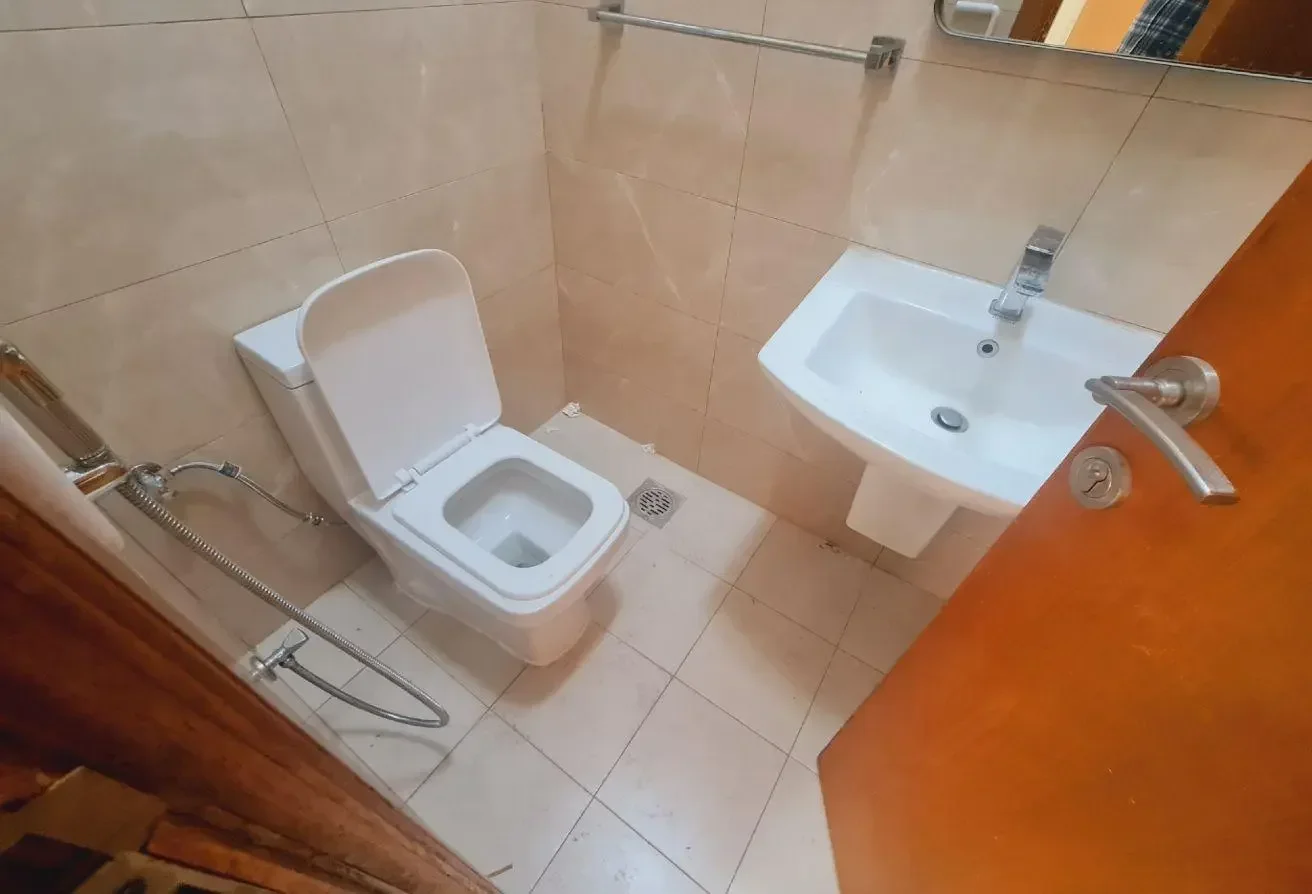 3 Bed | Compound apartments | Abu hamour | E & W