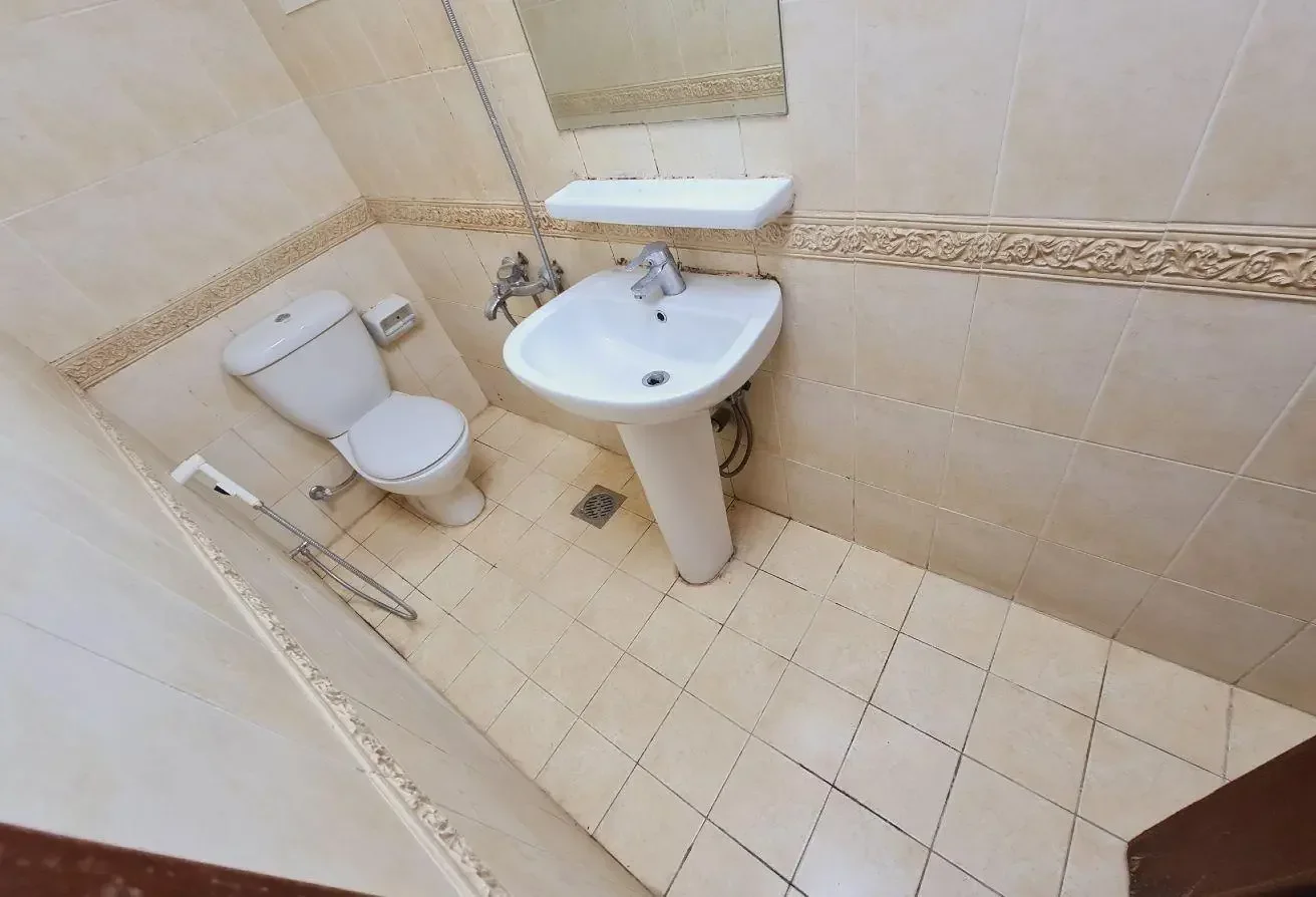 4 Bed | 3 Bath | Al Muntaza | QAR. 7000 | Staff