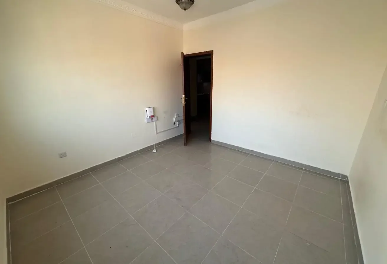 2 Bed | 1 Bathroom | Spli A/c | Ferej abdul aziz