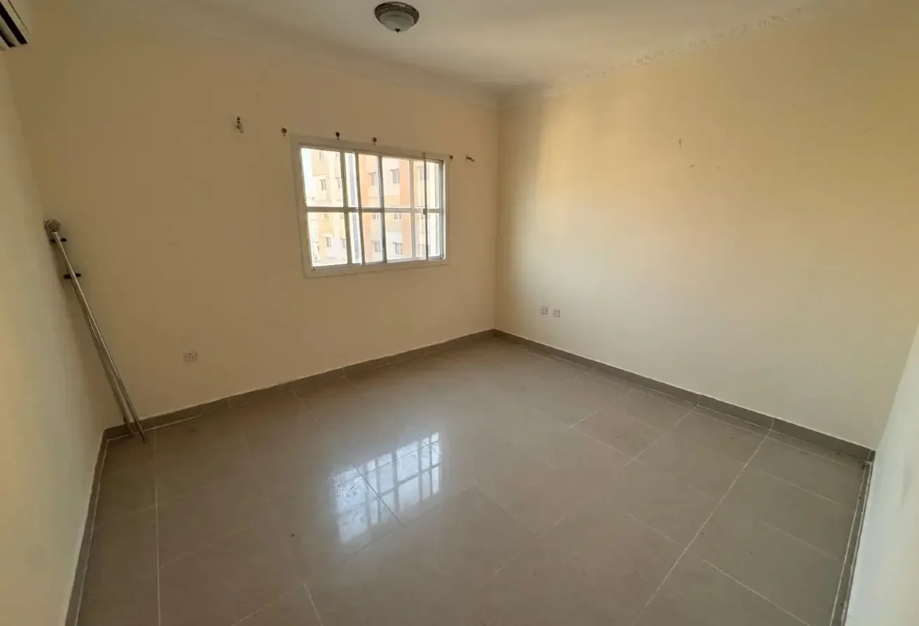 2 Bed | 1 Bathroom | Spli A/c | Ferej abdul aziz