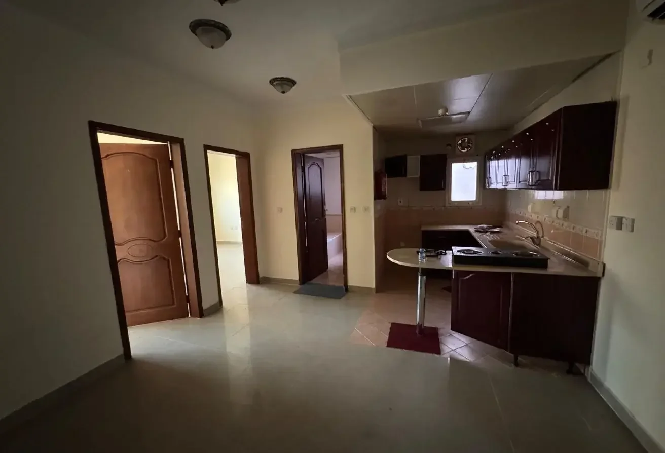 2 Bed | 1 Bathroom | Spli A/c | Ferej abdul aziz - view 3