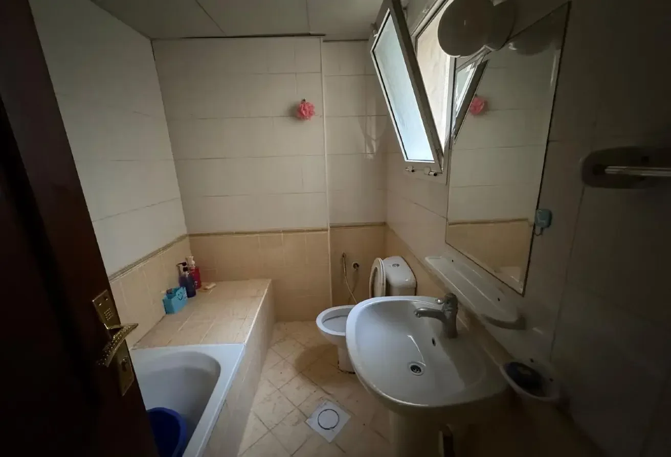 2 Bed | 1 Bathroom | Spli A/c | Ferej abdul aziz