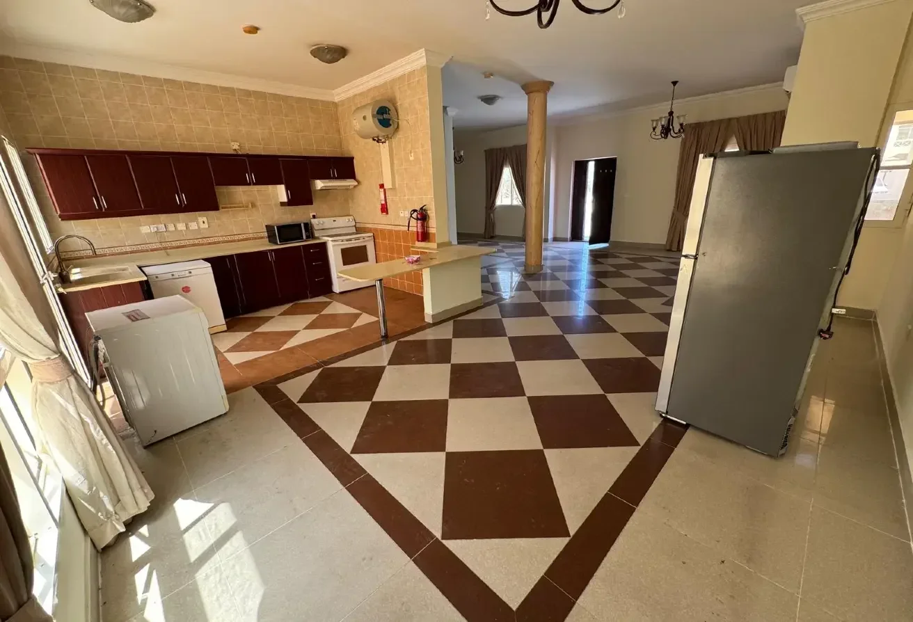 6 Bedrooms| 5Bathrooms| Compound Villa |Al Dakira