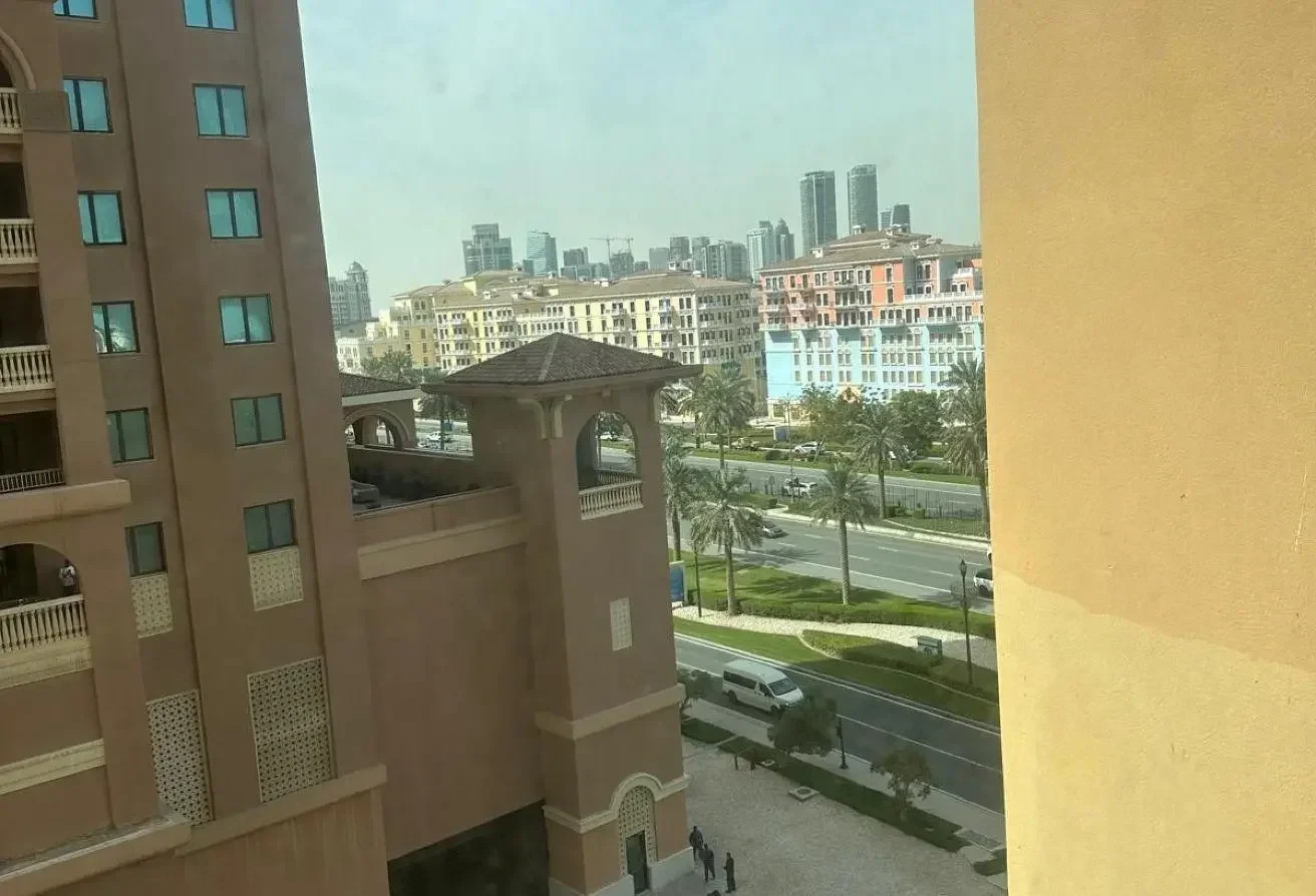 Furnished 1 Bed | Balcony | Porto Arabia | 7500