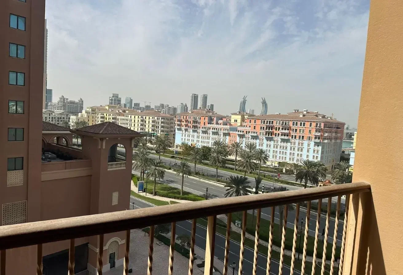 Furnished 1 Bed | Balcony | Porto Arabia | 7500