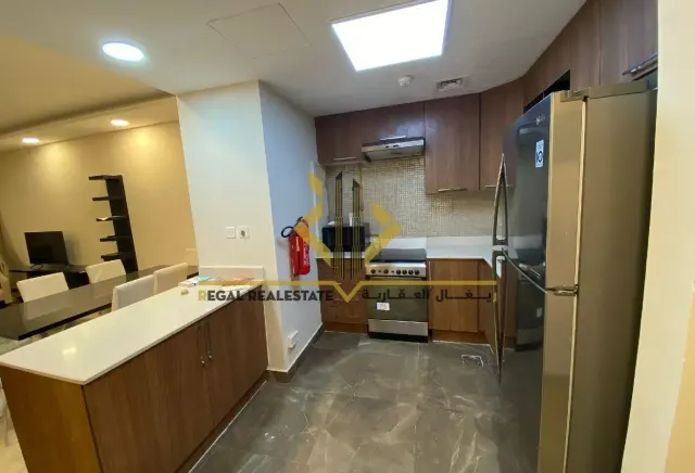 Luxurious 2-Bedroom Apartment with City Views