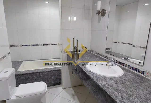 3 BR Apartment with Maids Room in The Pearl Island
