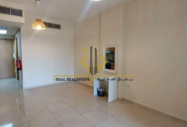 Semi-Furnished Studio Apartment in Fox Hills