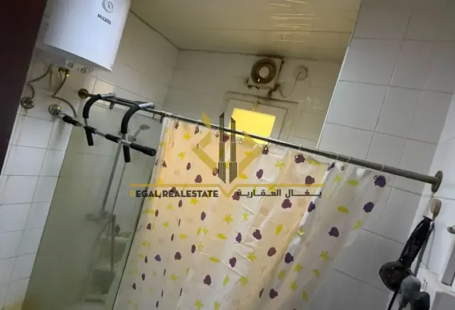 Unfurnished Studio Apartment with Bills Included