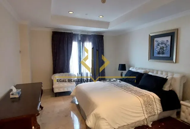 3 BR Apartment with Water View in The Pearl