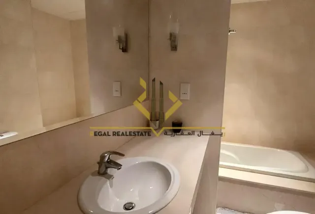 3 BR Apartment with Water View in The Pearl