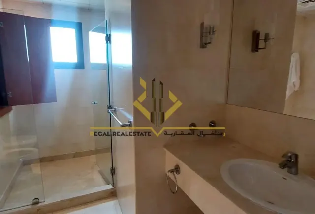 3 BR Apartment with Water View in The Pearl