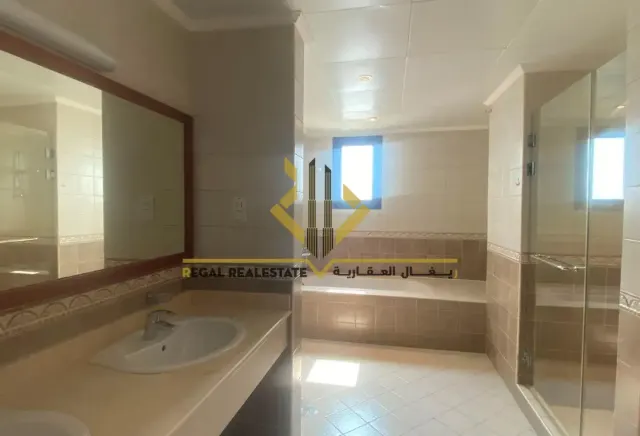 2 BR Apartment with Water View, INC Bills