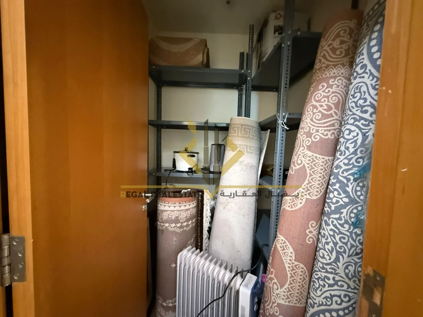 Spacious fully furnished 3-bedroom
