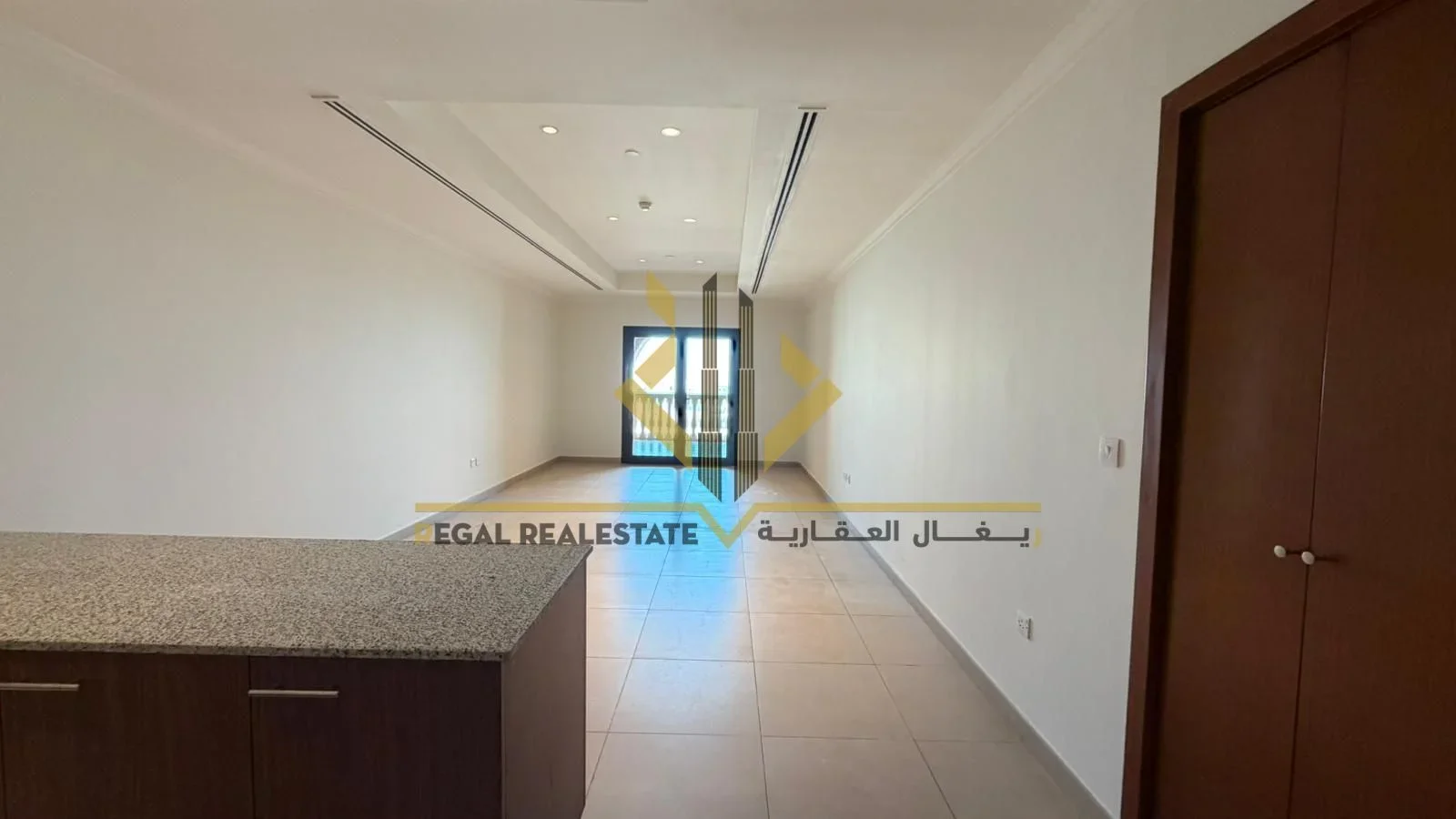 استوديو شبه مفروش للإيجار في بورتو أرابيا – اللؤلؤة