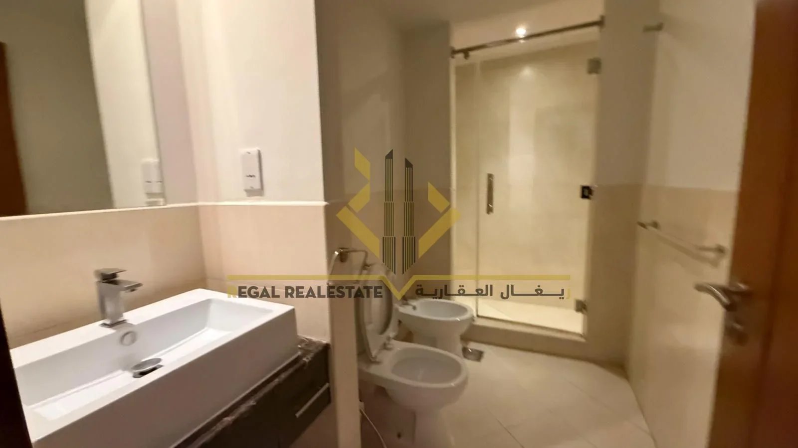 استوديو شبه مفروش للإيجار في بورتو أرابيا – اللؤلؤة