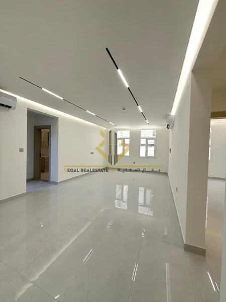 Brand new 2 bhk in fraij kulaib for only 6000 QAR