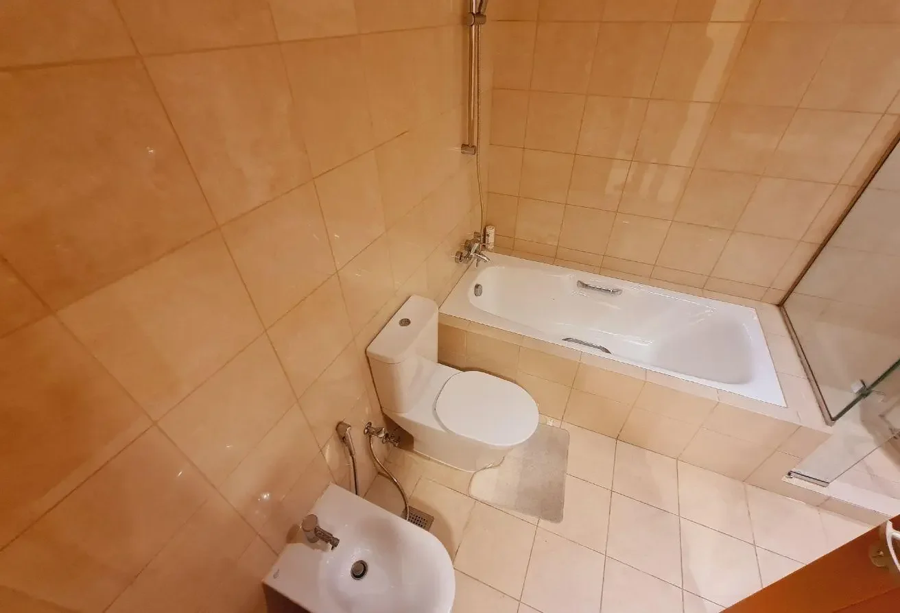 Furnished | 2 Bed | VB | Balcony | 10K | Sea view