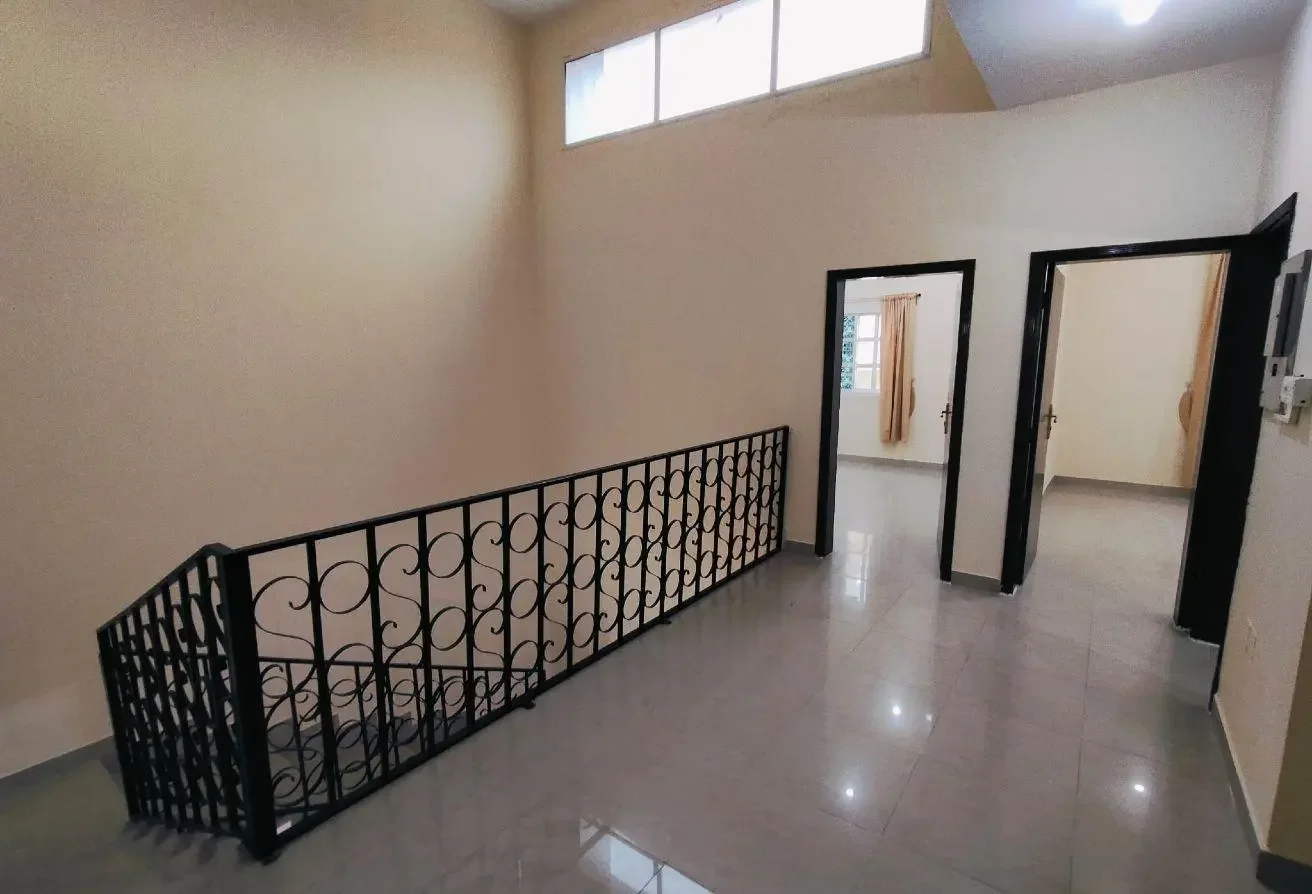 Neat Standalone Villa | 05 Bedrooms + Majlis