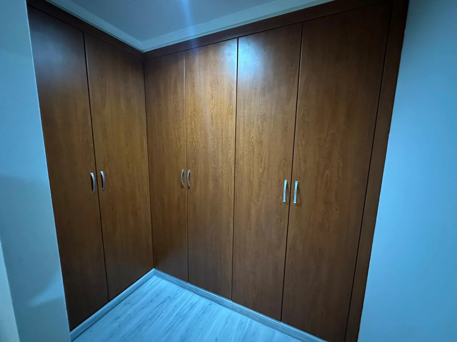 HOT RESALE/ Luxury 3 Bedroom Marina View/The Pearl