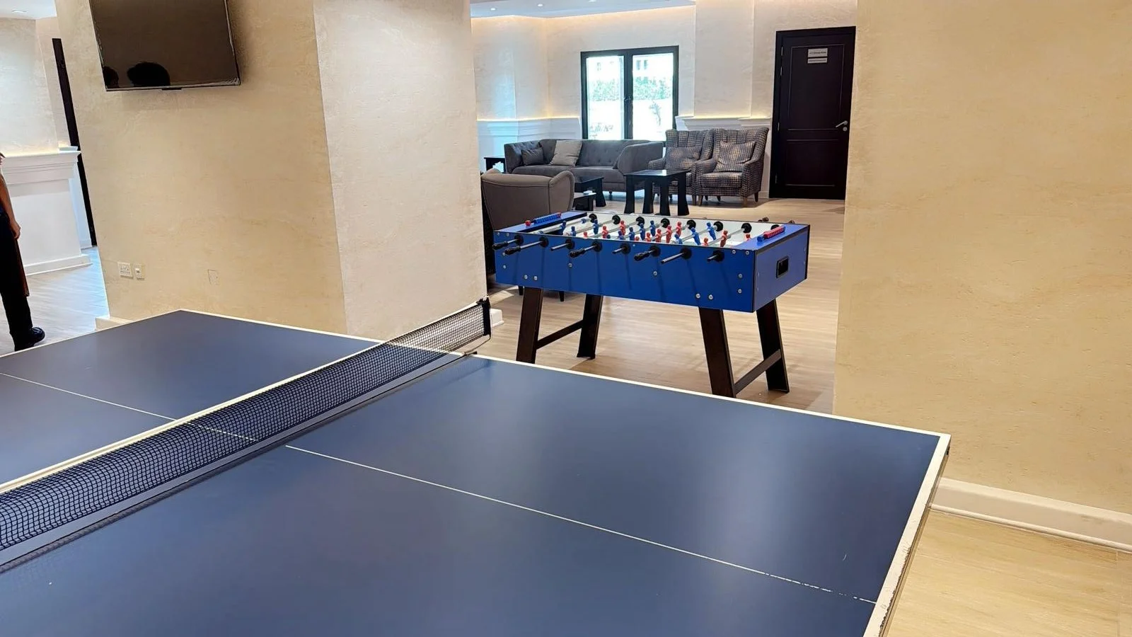 Spacious Semi-Furnished Studio - in the Pearl