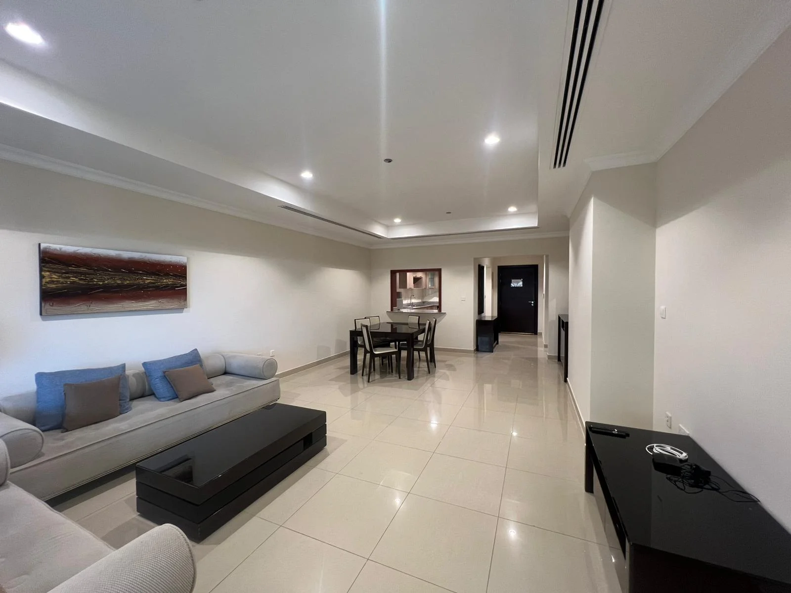 1BR + Office Room Apartment in The Pearl | Pool View | Fully Furnished