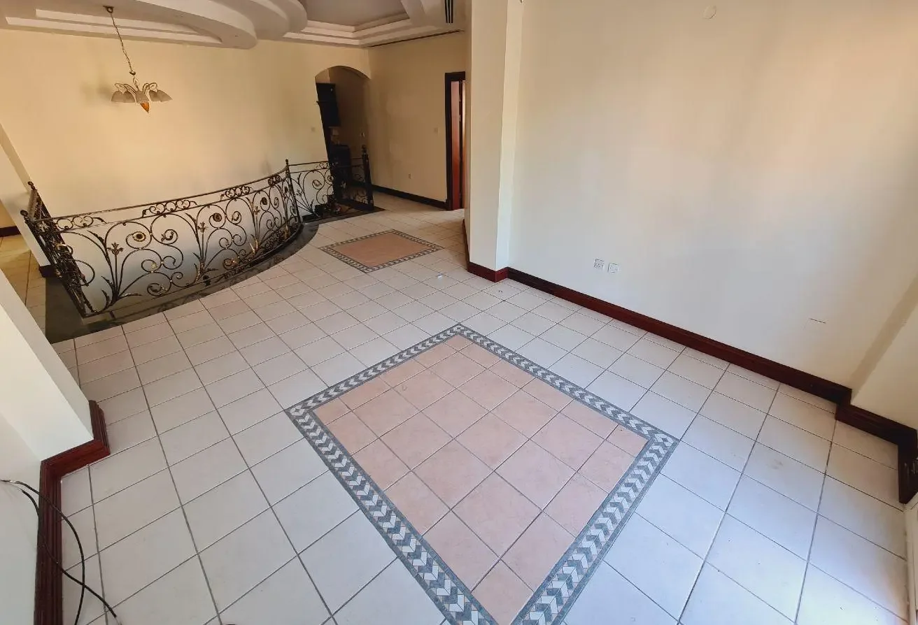 5 Bed | 5 Bath | QAR 18K | Lagoon | Garden | AC