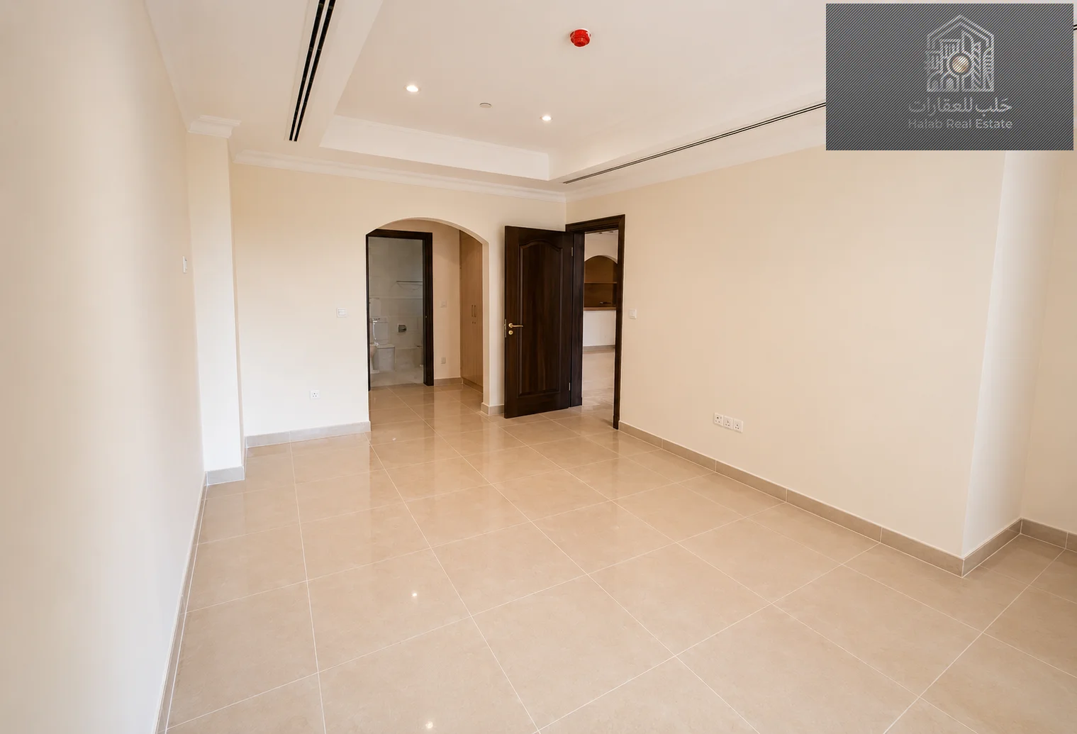 Spacious 1 Bedroom Apartment with Office and Maid Room in East Porto Drive, The Pearl