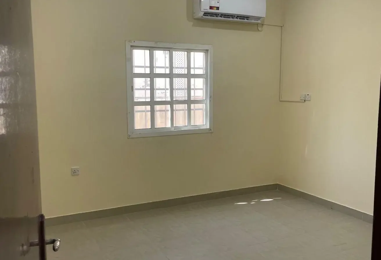 Big Standalone Villa| 06 Bedrooms| Al Khor