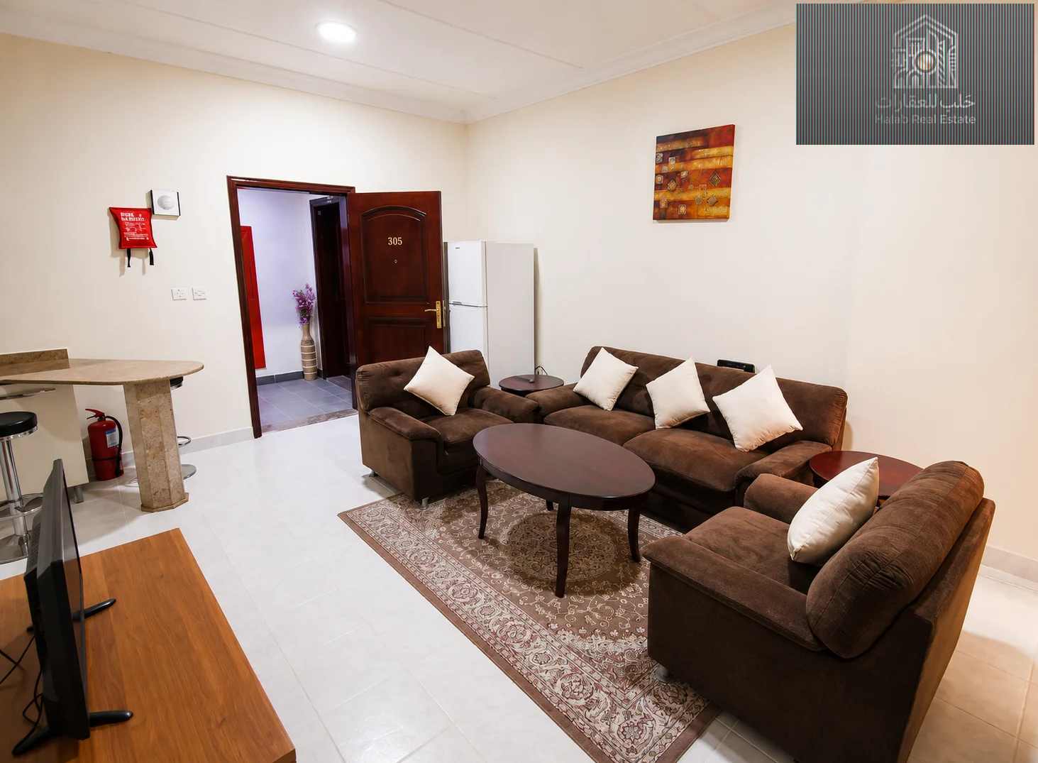 Budget 1BHK Fully Furnished Apartment in Al Emadi Business Center, Al Hilal - view 1