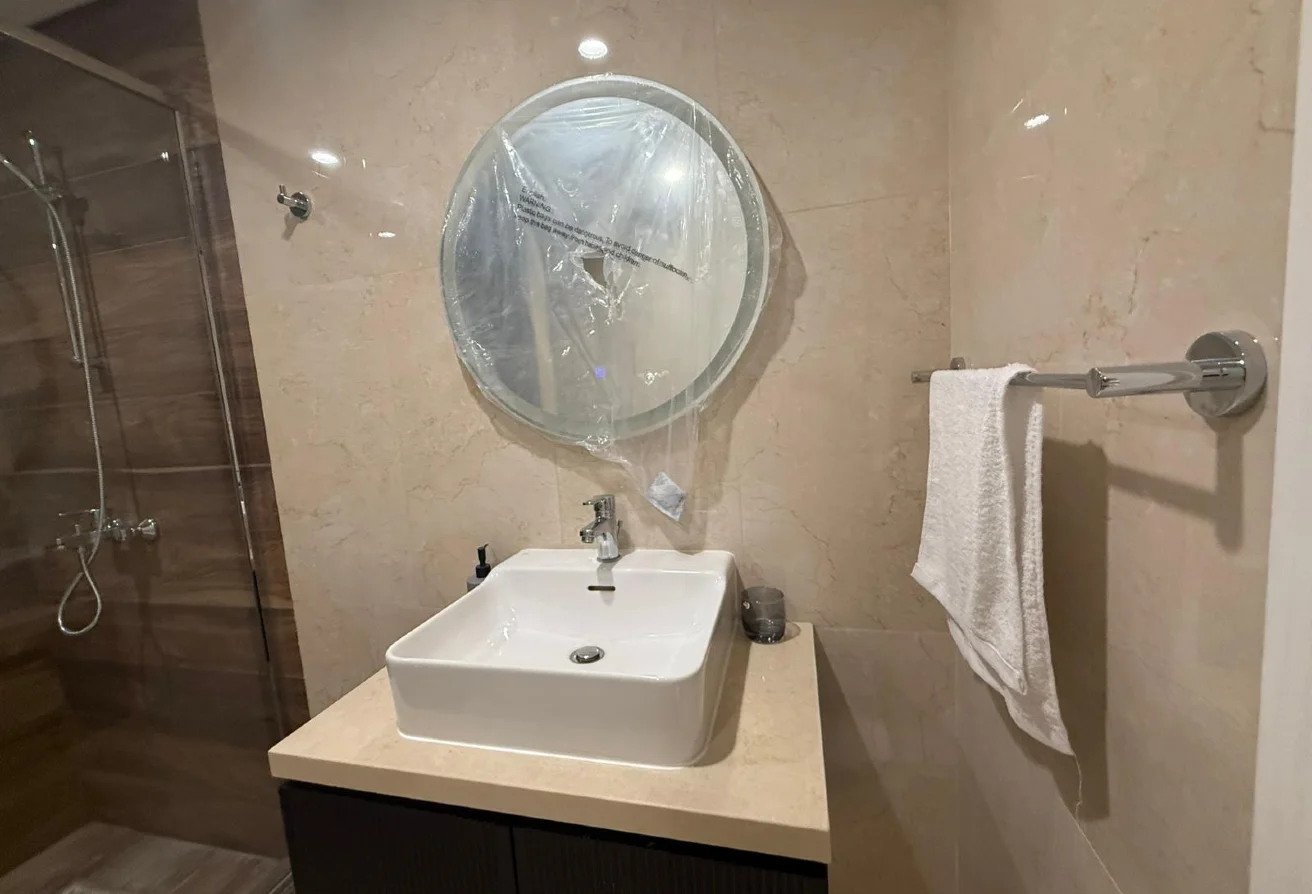 Yasmeen City 1BHK | 665k Cash + 2-3 Years Plan