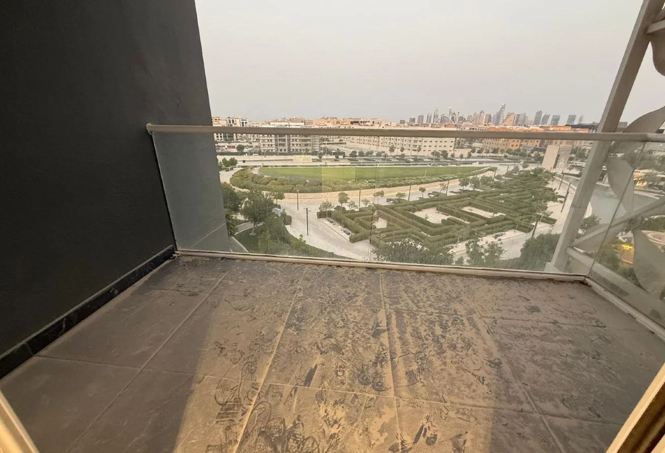 Yasmeen City 1BHK | 665k Cash + 2-3 Years Plan