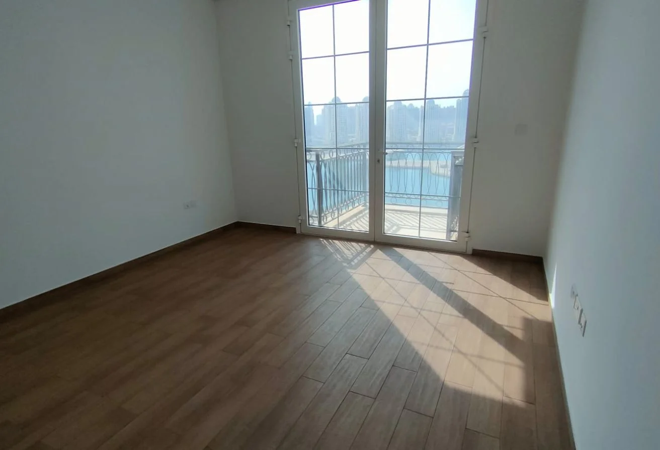 2BHK + Maid | Semi-Furnished | Florista Gardens