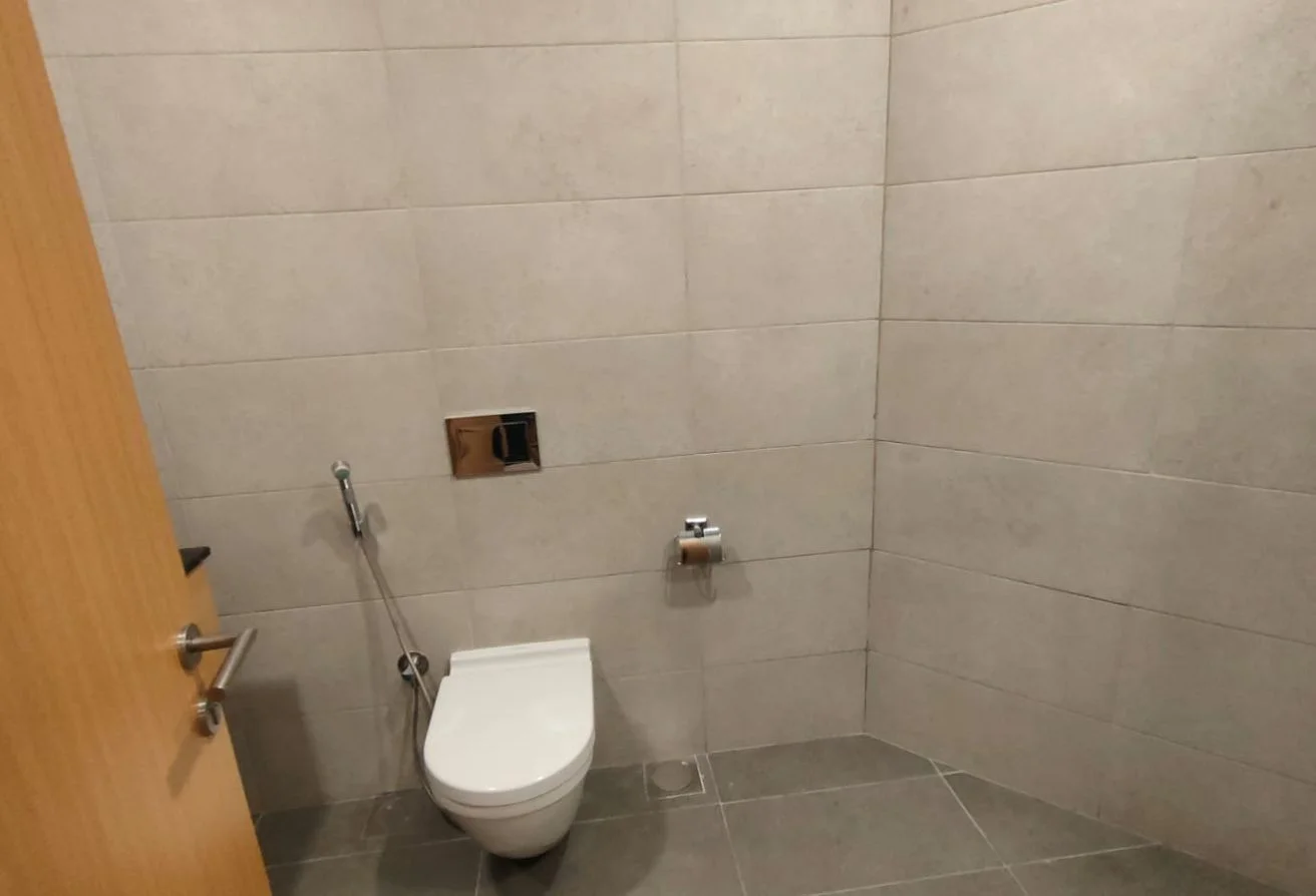 2BHK Apartment | Bills Option | Beach Access