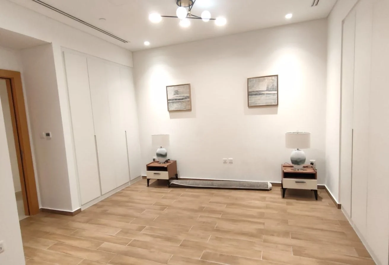2BHK Apartment | Bills Option | Beach Access
